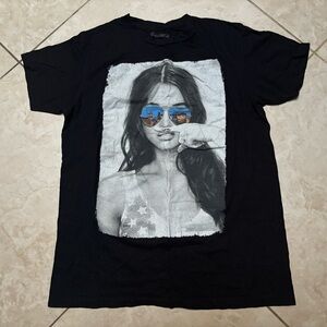 Black Graphic Tee with Sunglasses Print